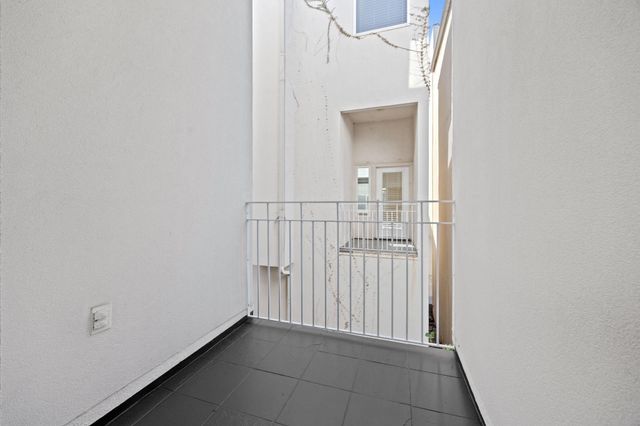 5628 Kiam Street B, Houston, TX 77007