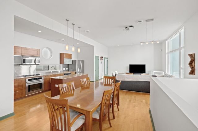 5628 Kiam Street B, Houston, TX 77007