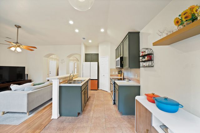 1905 Piney Creek Boulevard, Denton, TX 76205