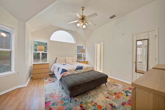 1905 Piney Creek Boulevard, Denton, TX 76205