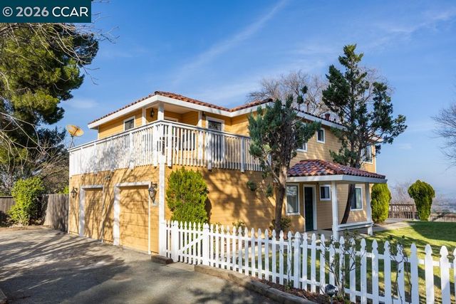 2542 Mockingbird Hill Rd, Walnut Creek, CA 94597