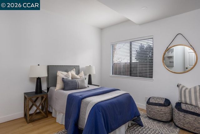 2542 Mockingbird Hill Rd, Walnut Creek, CA 94597