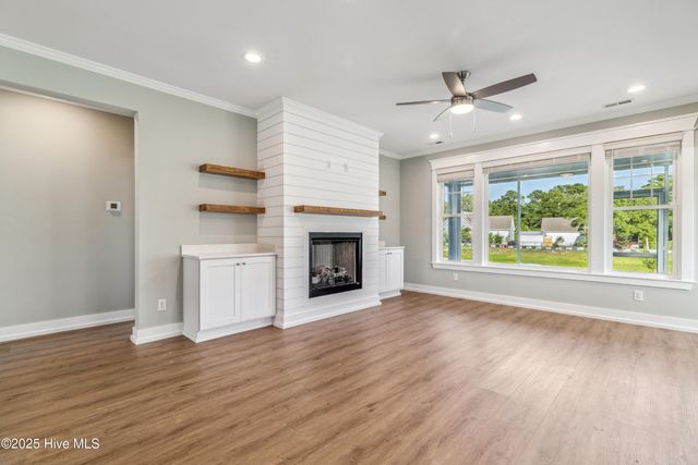 312 NE 58th Street, Oak Island, NC 28465