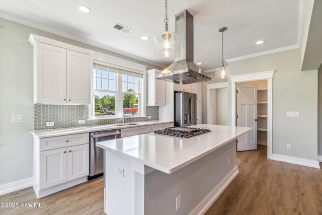 312 NE 58th Street, Oak Island, NC 28465