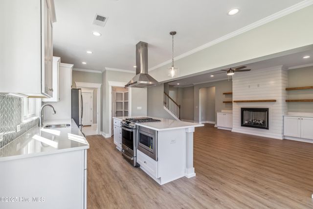 312 NE 58th Street, Oak Island, NC 28465