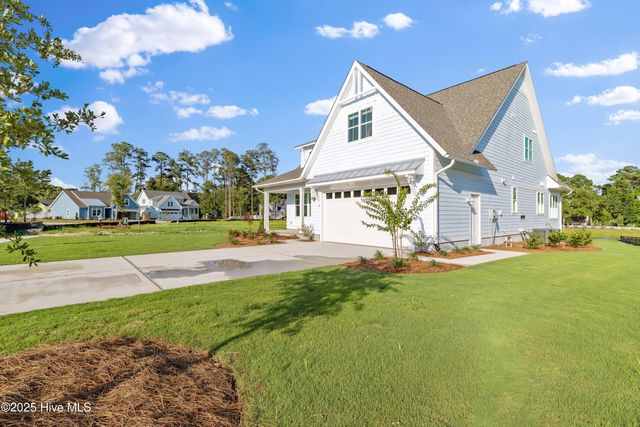 312 NE 58th Street, Oak Island, NC 28465