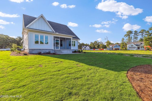 312 NE 58th Street, Oak Island, NC 28465