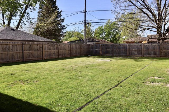 1304 Manistique AVENUE, South Milwaukee, WI 53172