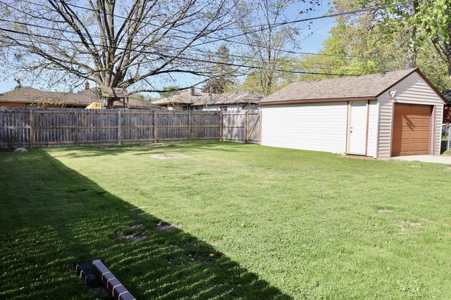 1304 Manistique AVENUE, South Milwaukee, WI 53172