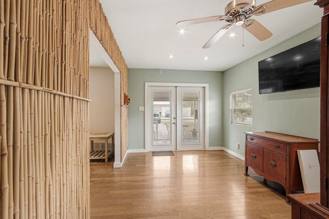 166 Blue Ridge Boulevard, Defuniak Springs, FL 32433