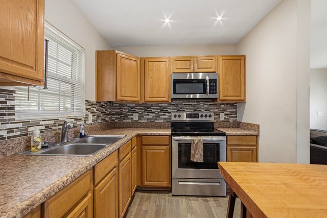 166 Blue Ridge Boulevard, Defuniak Springs, FL 32433