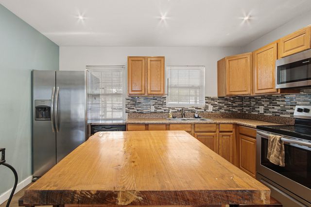 166 Blue Ridge Boulevard, Defuniak Springs, FL 32433