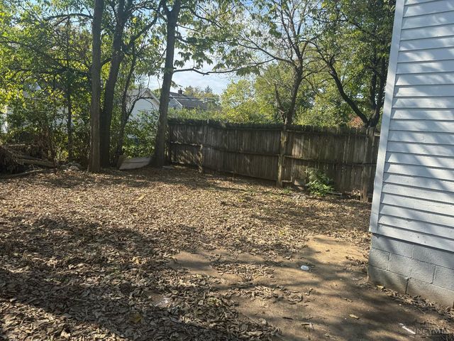 1306 Michigan Avenue, Middletown, OH 45044