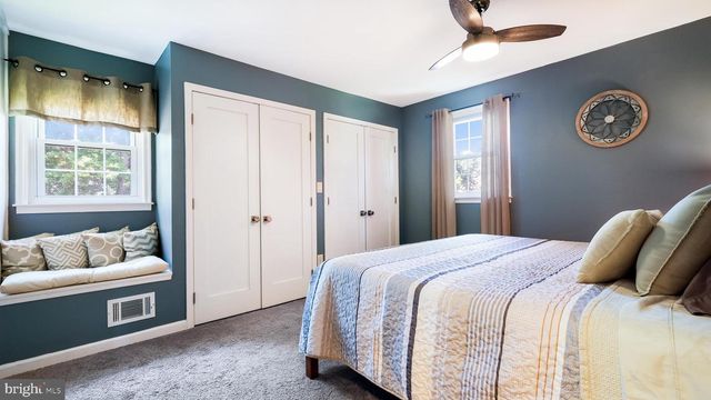 114 CHESTNUT DR, Quakertown, PA 18951
