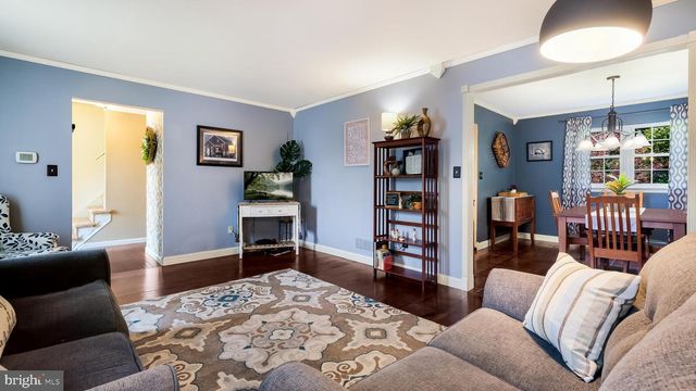 114 CHESTNUT DR, Quakertown, PA 18951