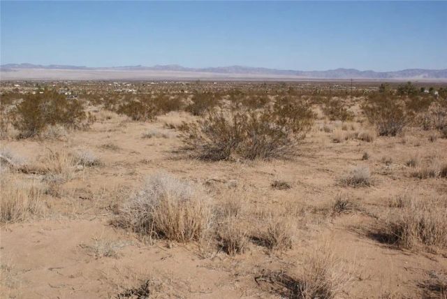 426 Gerber, Landers, CA 92285