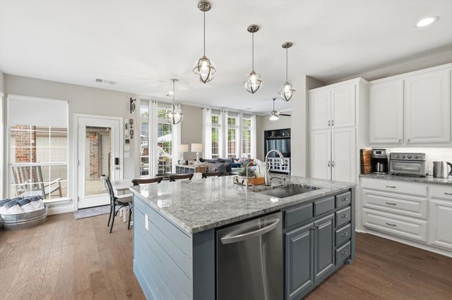 216 Durango Drive, Trophy Club, TX 76262