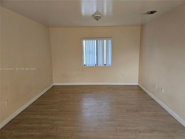 10455 SW 179th St 1, Miami, FL 33157