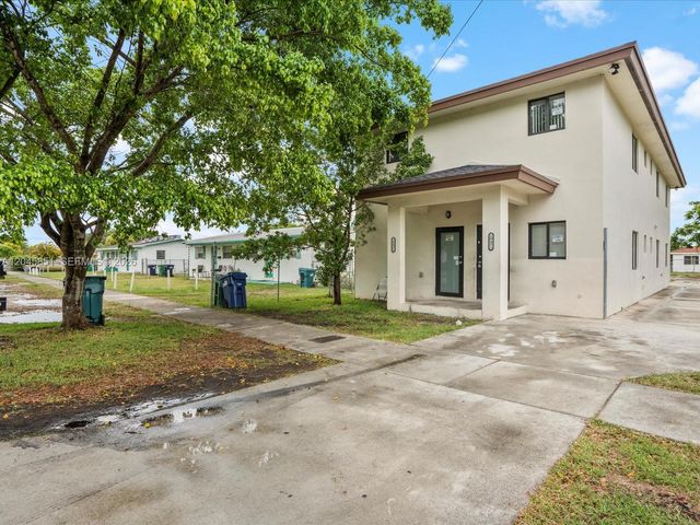 10455 SW 179th St 1, Miami, FL 33157