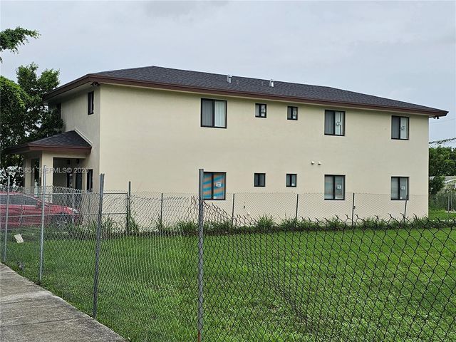 10455 SW 179th St 1, Miami, FL 33157