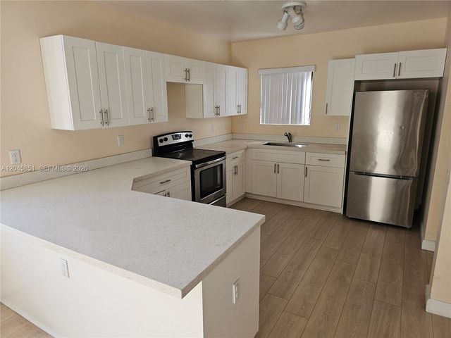 10455 SW 179th St 1, Miami, FL 33157