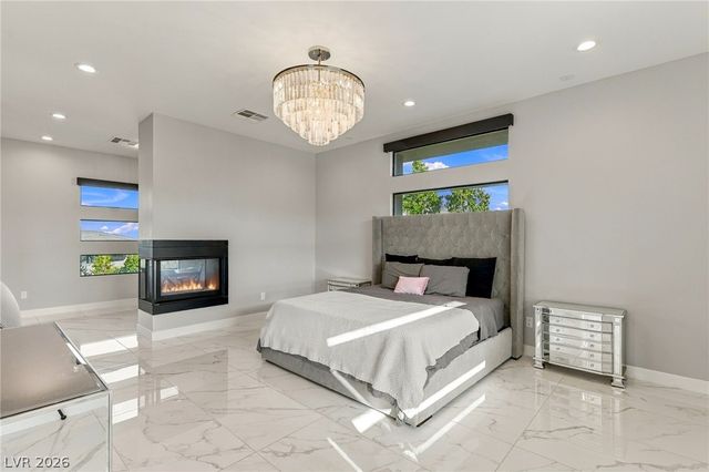 38 Grey Feather Drive, Las Vegas, NV 89135