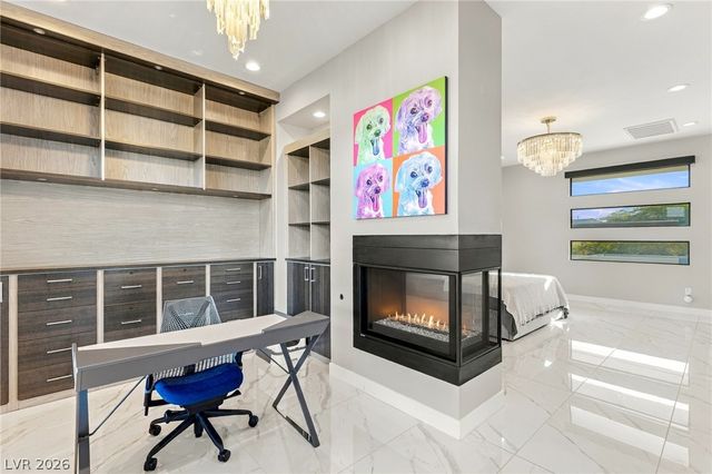 38 Grey Feather Drive, Las Vegas, NV 89135