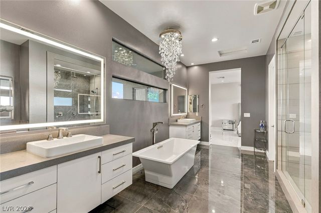 38 Grey Feather Drive, Las Vegas, NV 89135
