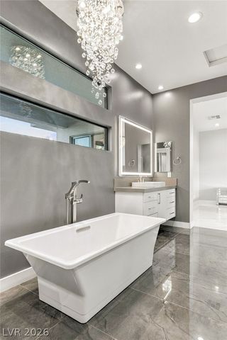 38 Grey Feather Drive, Las Vegas, NV 89135