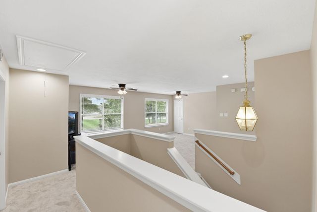 1018 S Wellsford Drive, Pearland, TX 77584