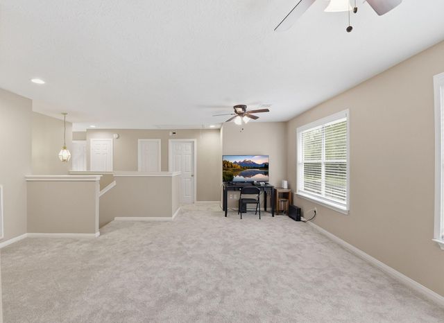 1018 S Wellsford Drive, Pearland, TX 77584