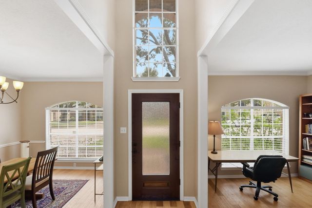 1018 S Wellsford Drive, Pearland, TX 77584