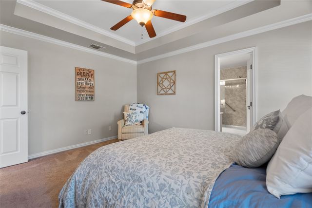 305 E 8th Street, Weatherford, TX 76086