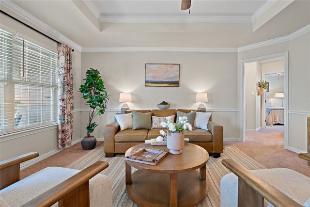 305 E 8th Street, Weatherford, TX 76086