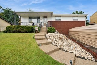 409 Vale, Plum Boro, PA 15239