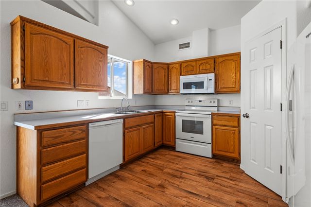 7324 E Silver Spur Drive, Kingman, AZ 86401