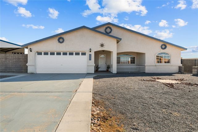 7324 E Silver Spur Drive, Kingman, AZ 86401