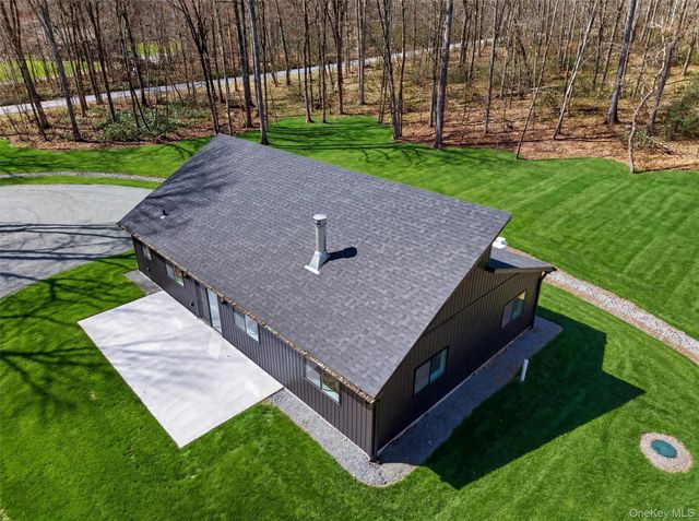 273 Perry Pond Road, Narrowsburg, NY 12764