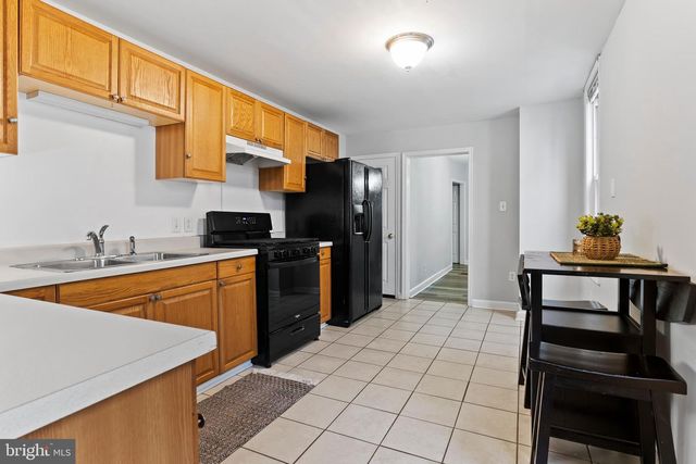 145 CEDAR ST, Carlisle, PA 17013