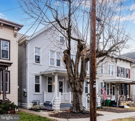 145 CEDAR ST, Carlisle, PA 17013