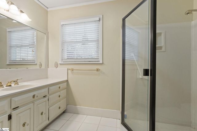 22 Hillandale Circle, Greenville, SC 29609