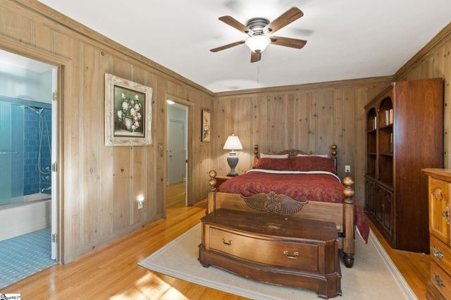 22 Hillandale Circle, Greenville, SC 29609