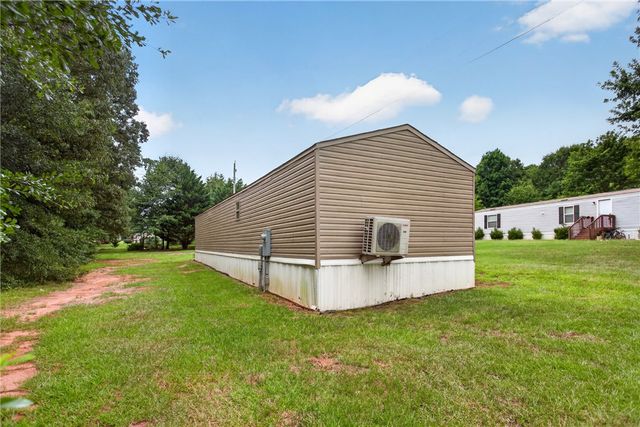 429 A Brown Farm Road, Seneca, SC 29678