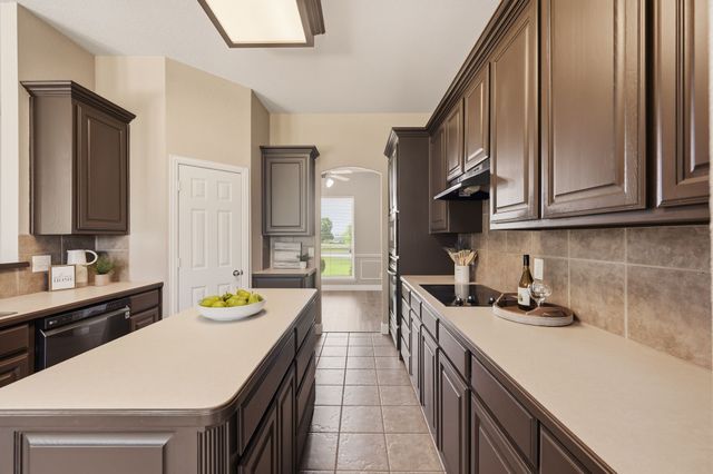 2717 Aston Meadows Drive, Haslet, TX 76052
