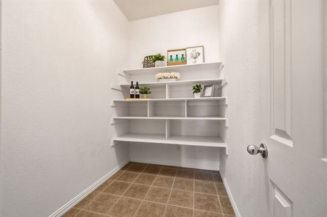 2717 Aston Meadows Drive, Haslet, TX 76052