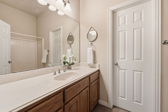 2717 Aston Meadows Drive, Haslet, TX 76052