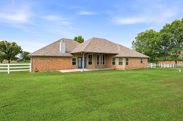 2717 Aston Meadows Drive, Haslet, TX 76052