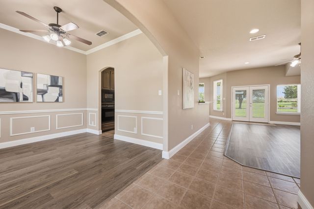 2717 Aston Meadows Drive, Haslet, TX 76052
