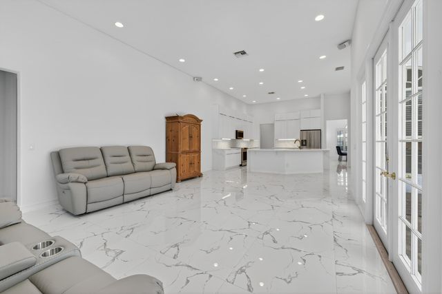 14780 Horseshoe Trace, Wellington, FL 33414