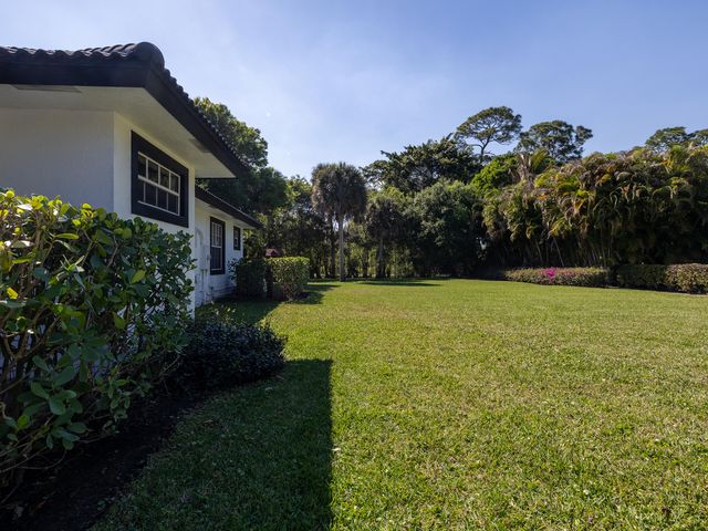 14780 Horseshoe Trace, Wellington, FL 33414
